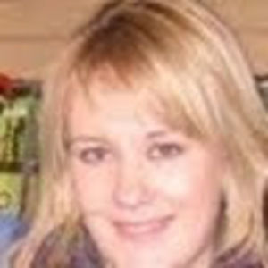 Meet your Posher, Caitlin